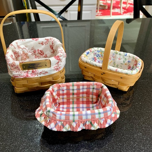 Three Longaberger baskets - Picture 1 of 9
